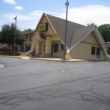 Budget Inn Temple Hills Esterno foto