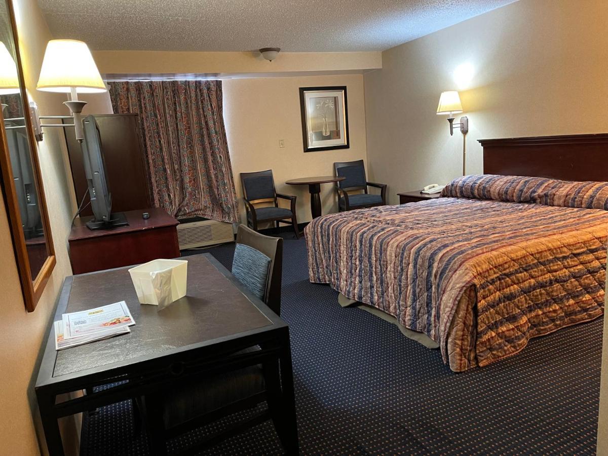 Budget Inn Temple Hills Esterno foto
