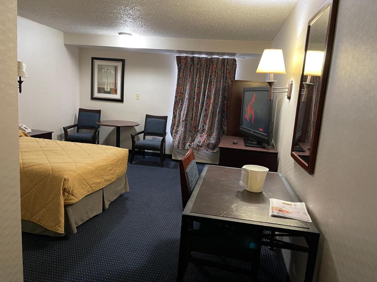 Budget Inn Temple Hills Esterno foto