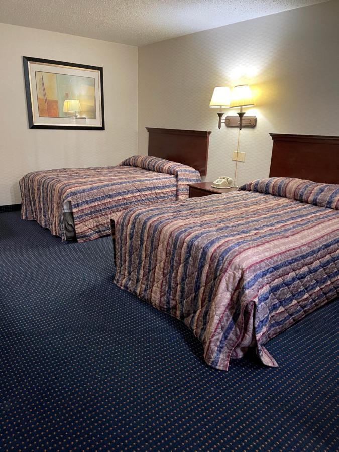Budget Inn Temple Hills Esterno foto