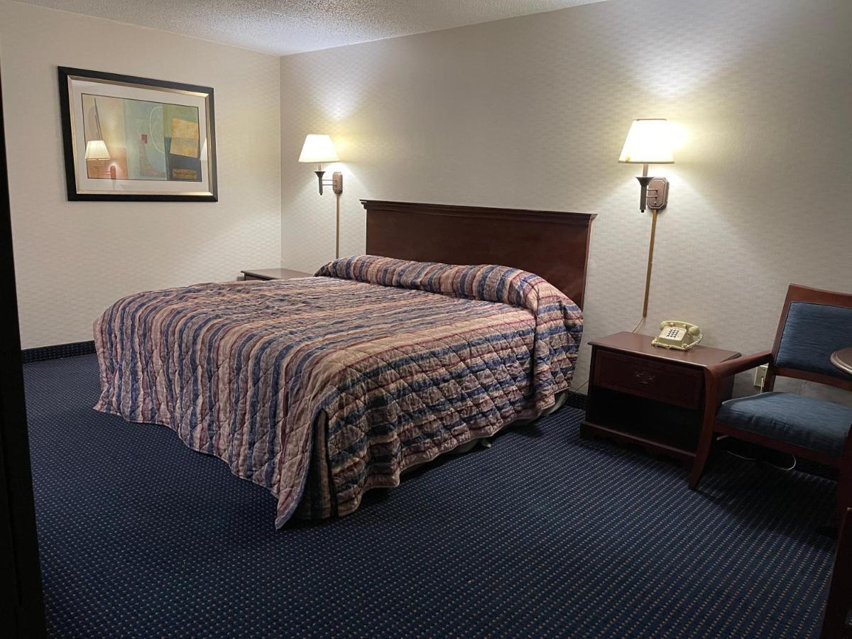 Budget Inn Temple Hills Esterno foto